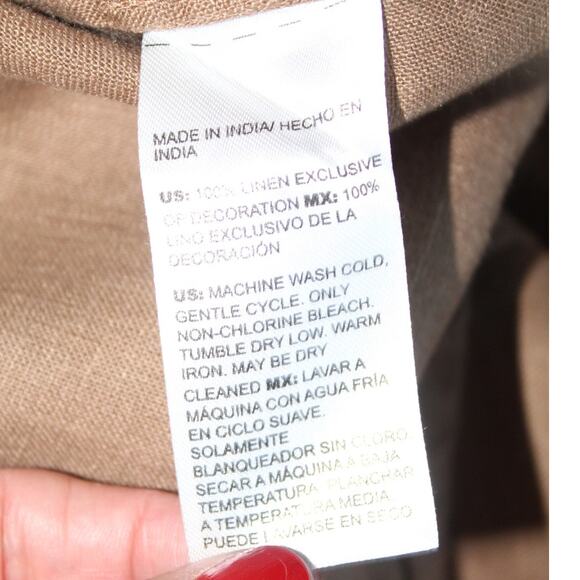 Chico’s Linen Ruffle Trim Button Front Top Tan Easy Fit Women’s Size 1 (8) - Picture 6 of 6
